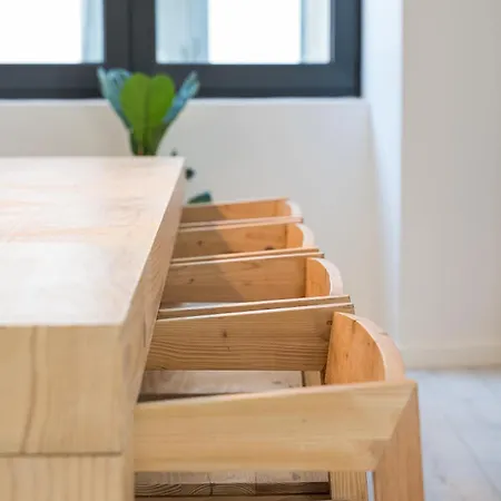 Retreat To A Stylish Concept House In Prázdninový dům Porto