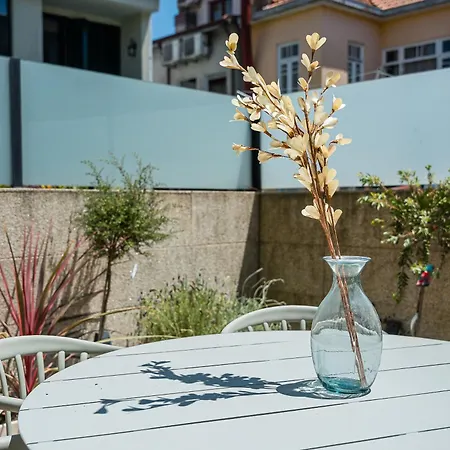 Retreat To A Stylish Concept House In Prázdninový dům