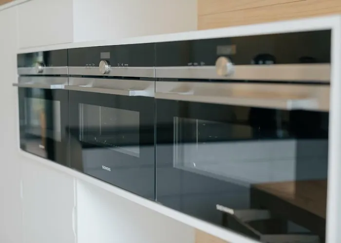 別荘 Retreat To A Stylish Concept House In ポルト