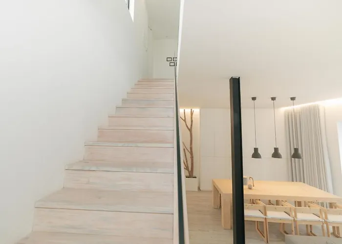 Retreat To A Stylish Concept House In 別荘 *