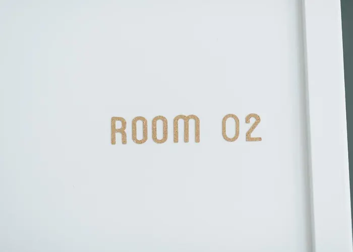 Retreat To A Stylish Concept House In 別荘 *