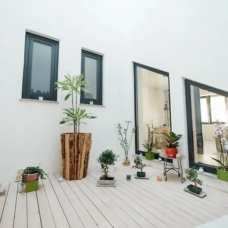 Dom wakacyjny Retreat To A Stylish Concept House In