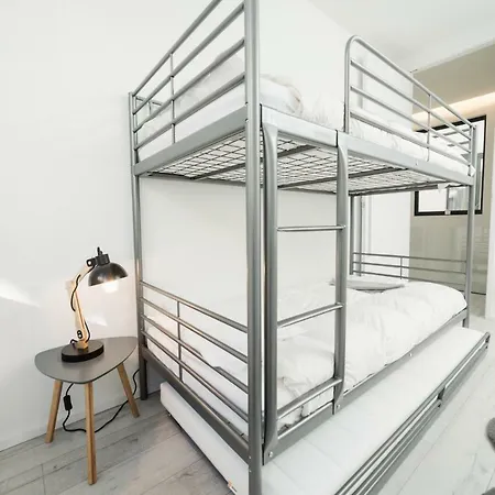 Retreat To A Stylish Concept House In Dom wakacyjny *