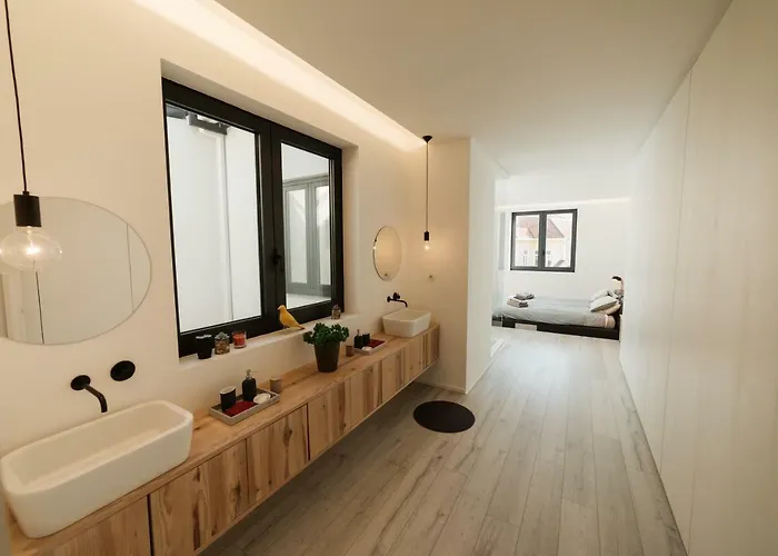 Σπίτι διακοπών Retreat To A Stylish Concept House In Πόρτο