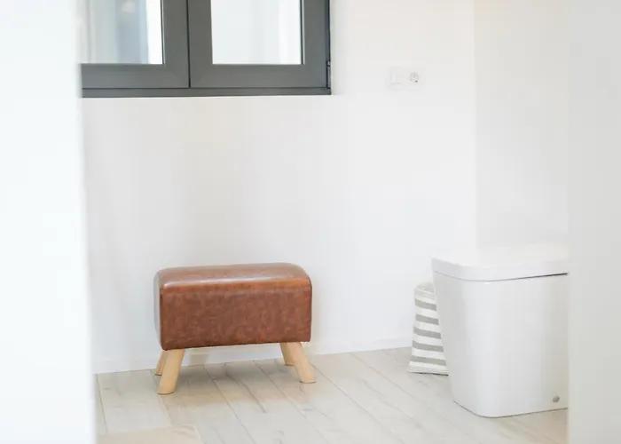 Retreat To A Stylish Concept House In Σπίτι διακοπών